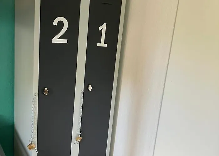 Flensbed Hotel&hostel *