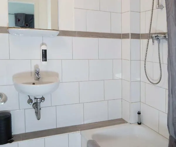 Flensbed Hotel&hostel *